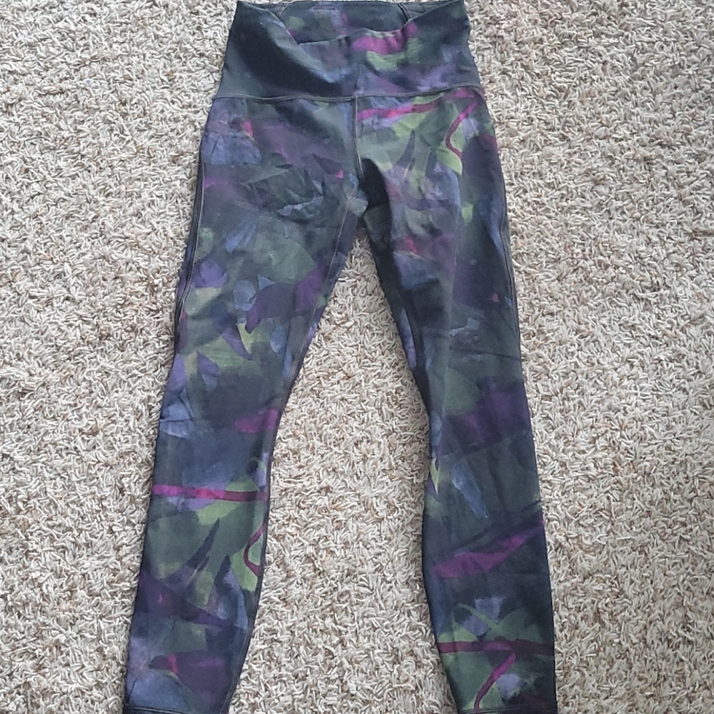 Lululemon train times tights sz 4